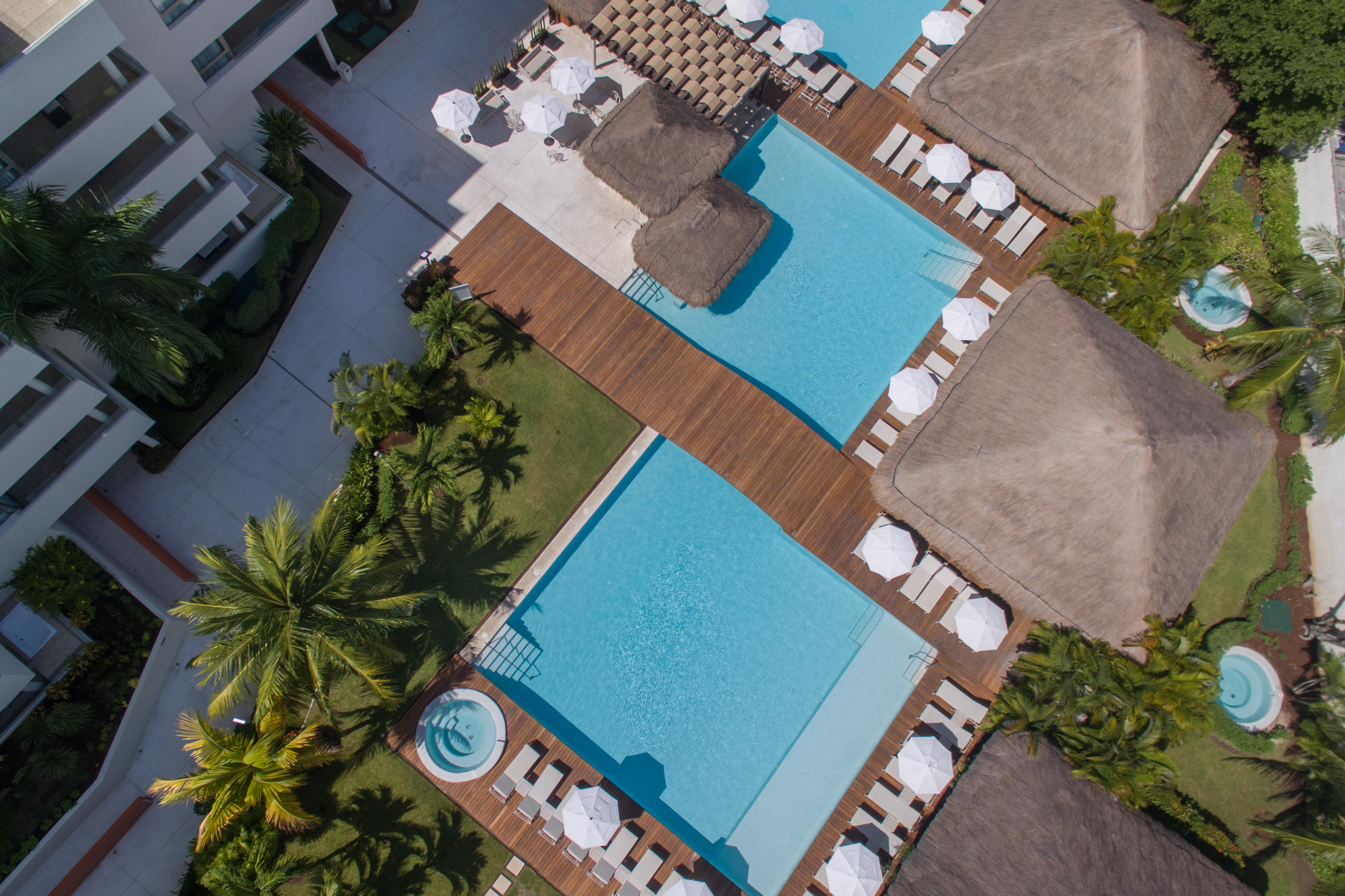 Privilege Aluxes Adults Only Hotel Isla Mujeres Exterior photo